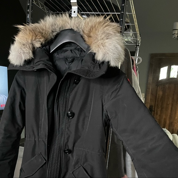 Canada Goose Rossclair Parka - Picture 10 of 16